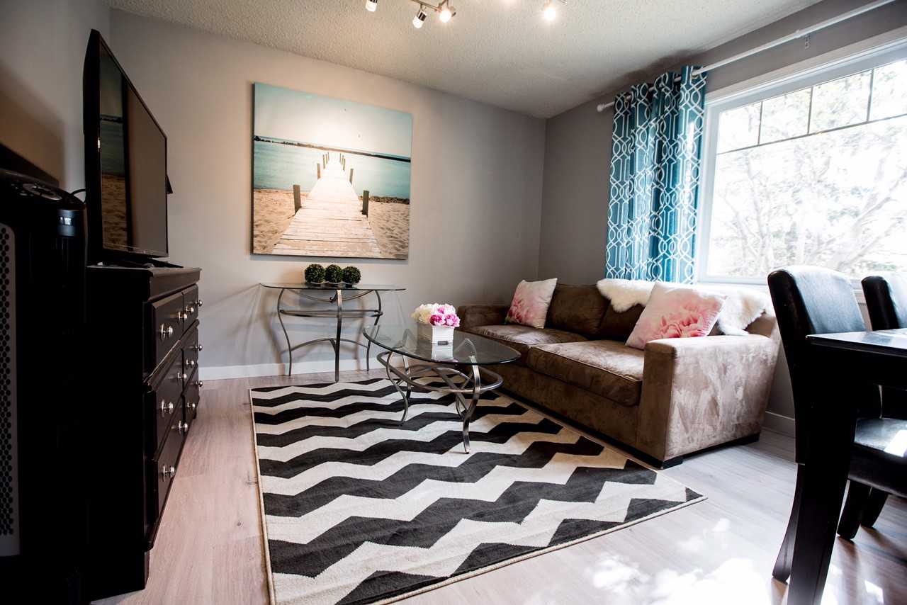 6320 Travois Cres NW - Photo 3 of 20