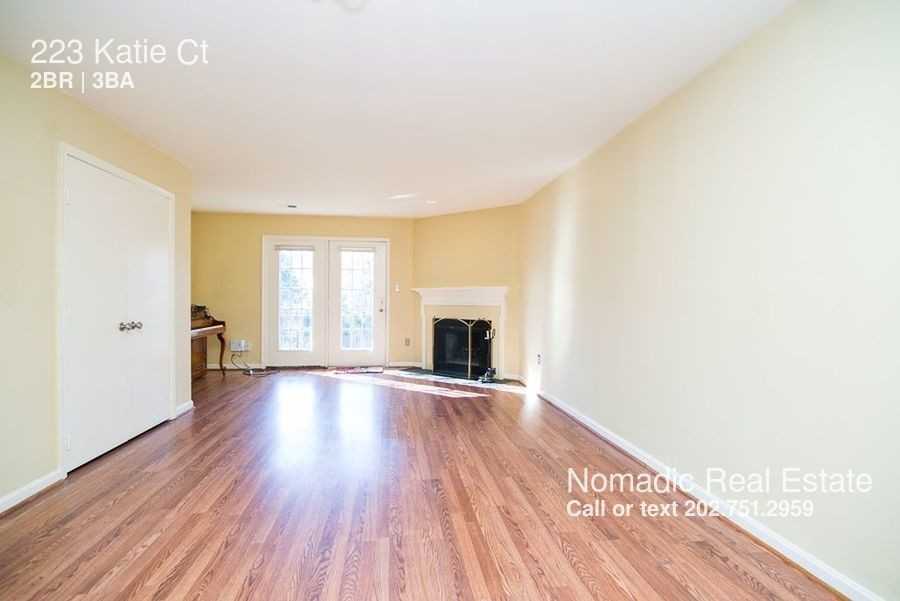 223 Katie Ct - Photo 3 of 23