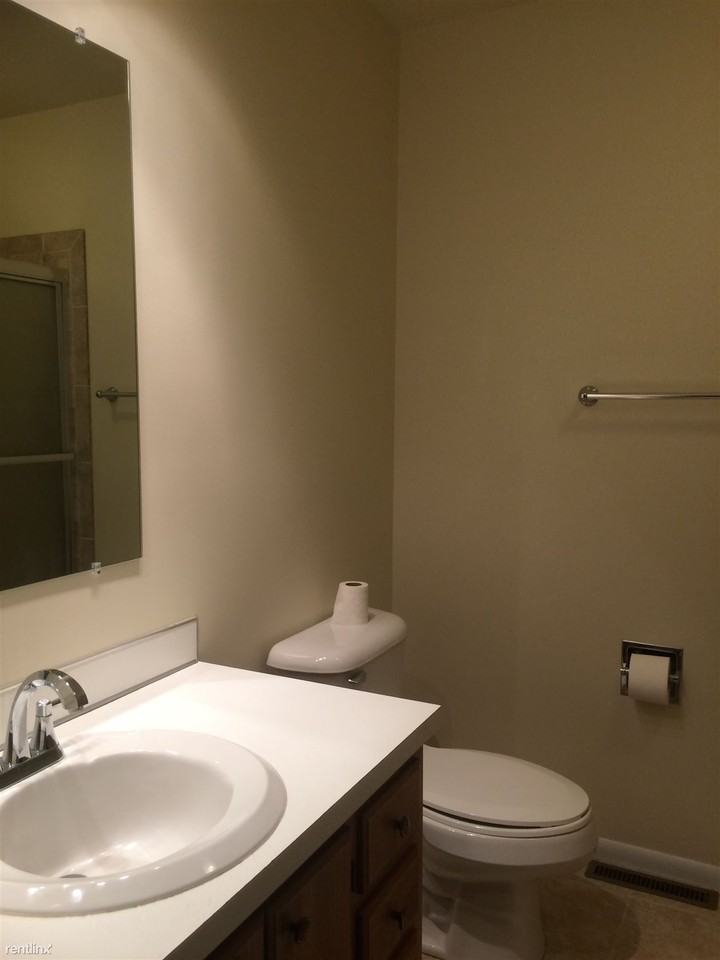 125 Grand Manor Dr - Photo 2 of 8