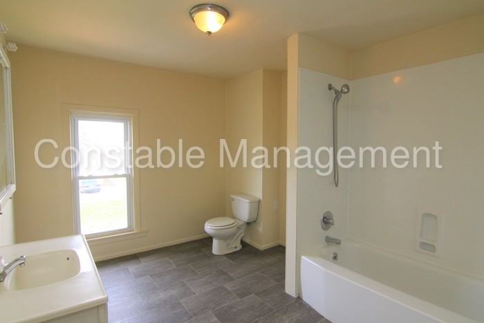 101 Fitch St - Photo 2 of 10