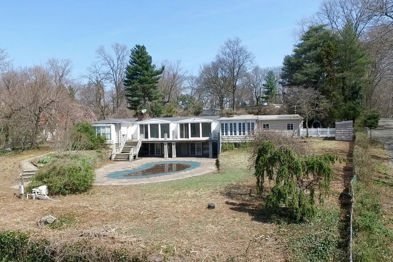 101 Cedar Knoll Dr - Photo 2 of 10