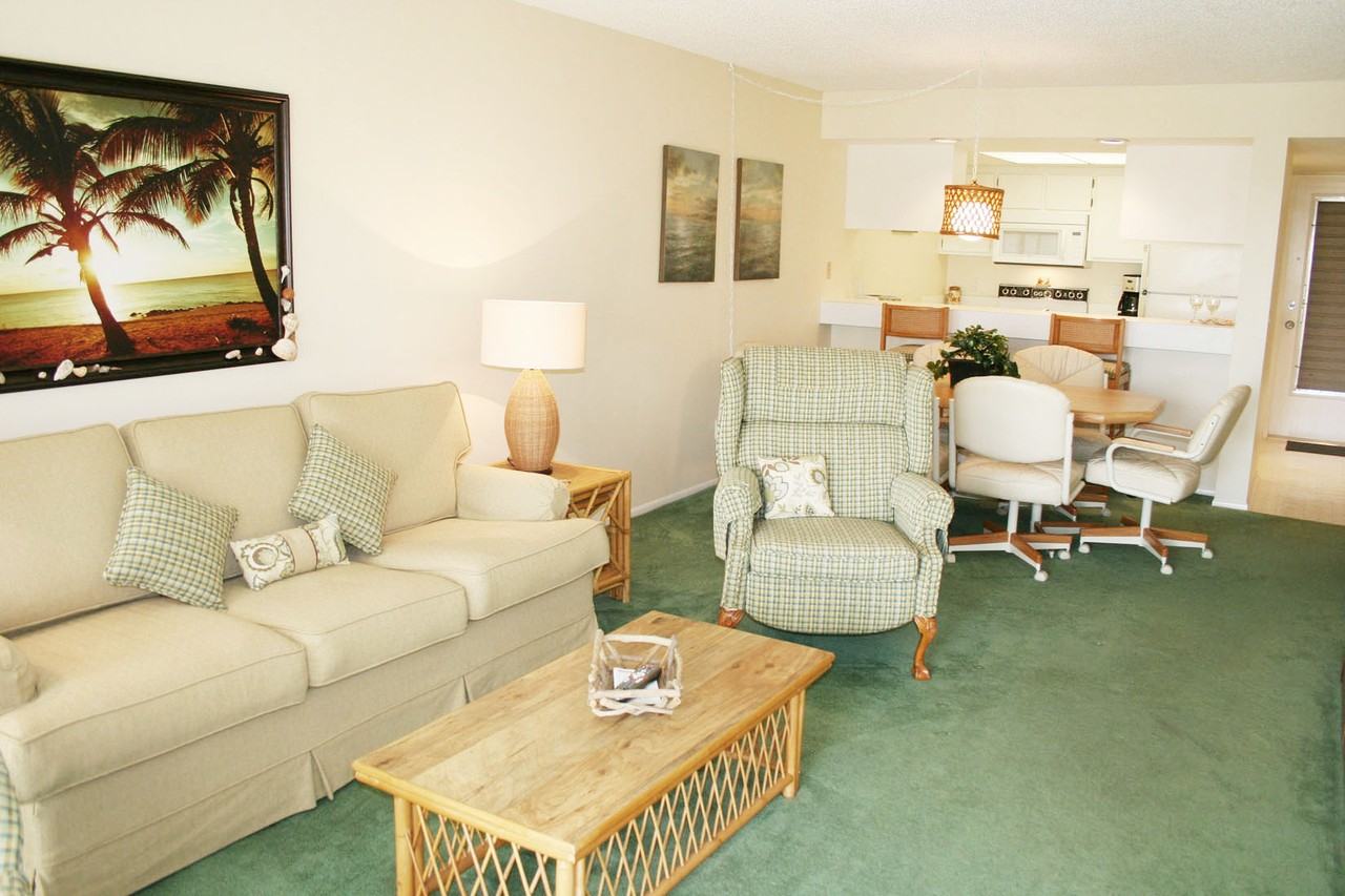 429 NE Tradewind Ln #2102 - Photo 2 of 16