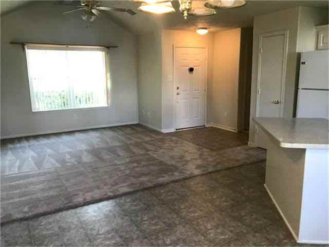16229 Summerset Estates Blvd - Photo 2 of 16