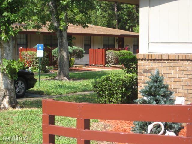 Camellia Court Apartments - Photo 2 of 10