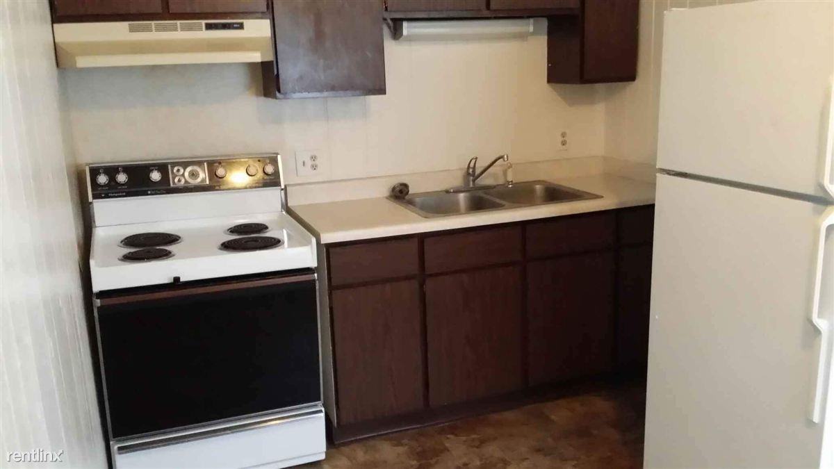 Riverside Apartments 14250 Riverside Dr, Constantine, MI 49042 Zumper