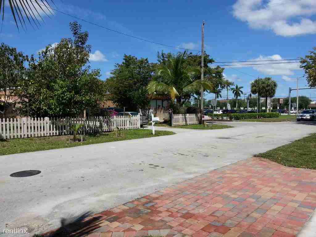 14791 Whatley Rd - Photo 3 of 20