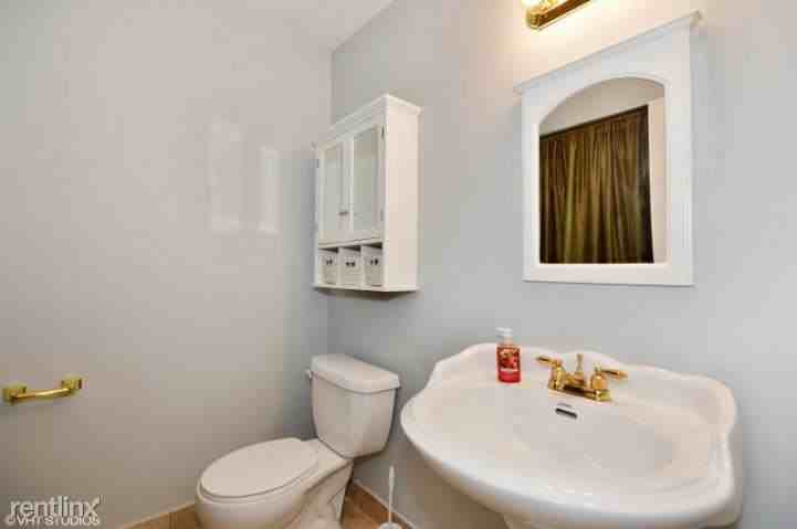 2305 Lowson Blvd #C - Photo 3 of 4