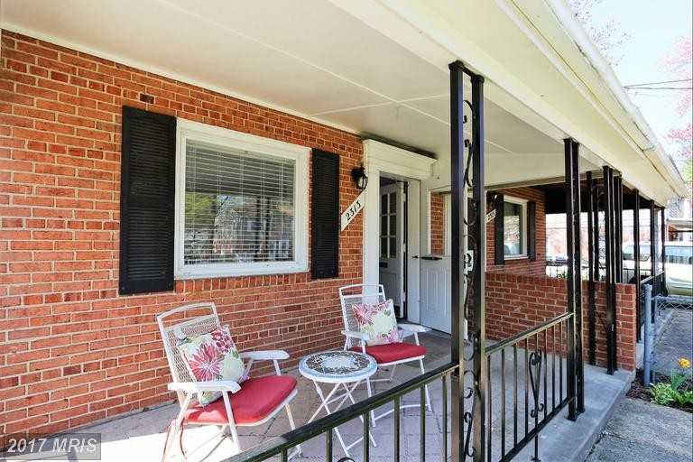 2313 Fairview Terrace - Photo 3 of 19