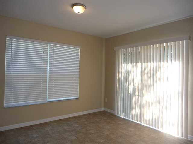 2340 Norwood Pl - Photo 3 of 12