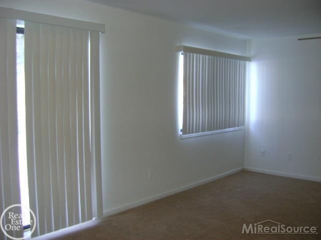 18680 E 14 Mile Rd - Photo 3 of 8