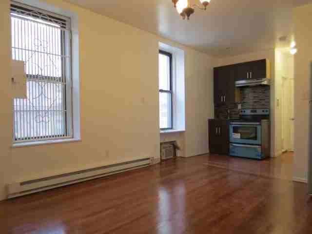 350 East 53rd Street #3b