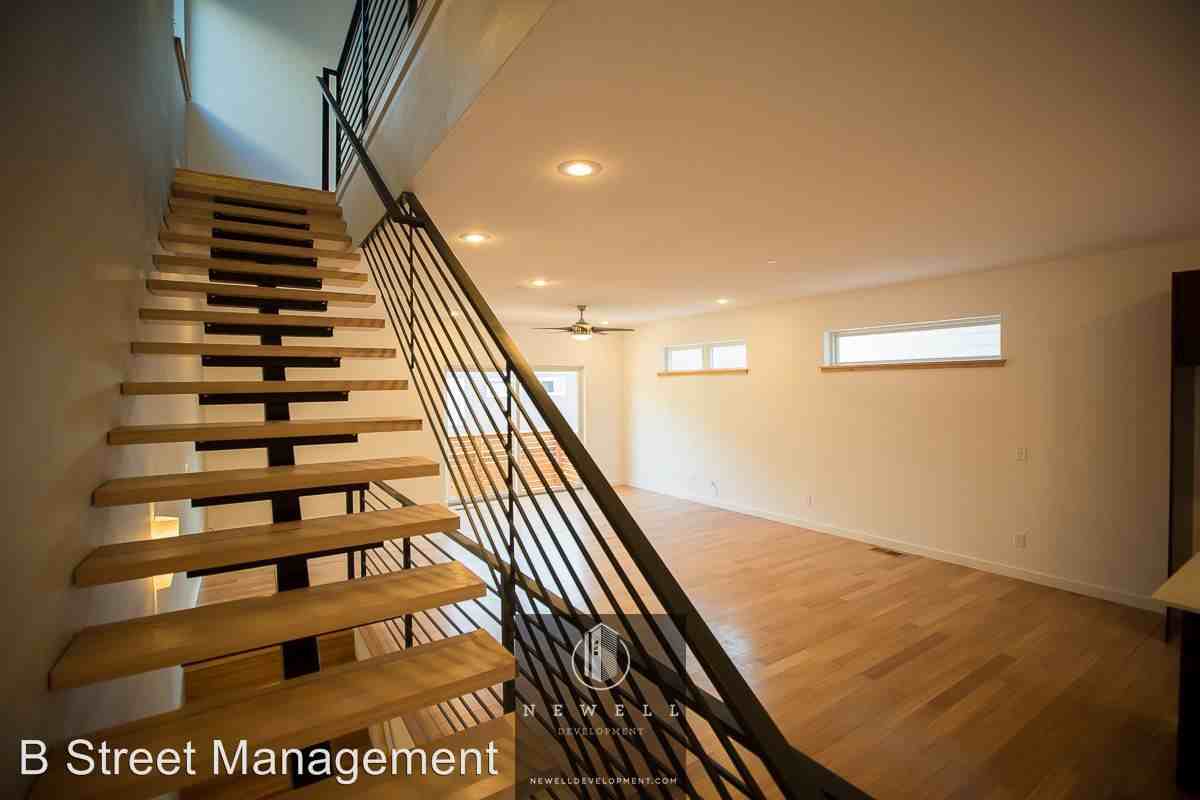 175 M.L.K. Jr Blvd - Photo 3 of 8