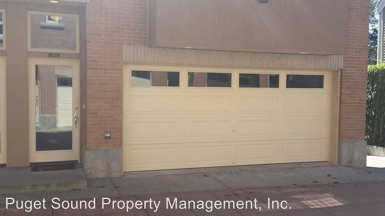 164 Madrona Way NE - Photo 2 of 14