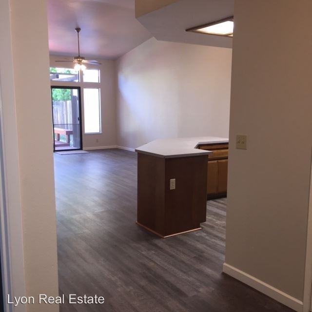 607 Bluebird Pl - Photo 3 of 13