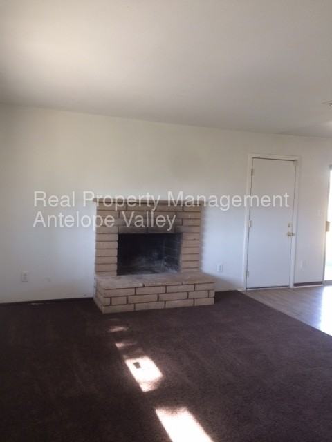 40974 156th St E - Photo 2 of 5