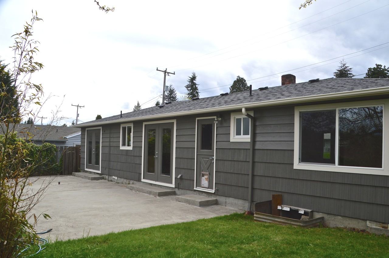 8814 28th Ave SW - Photo 3 of 13