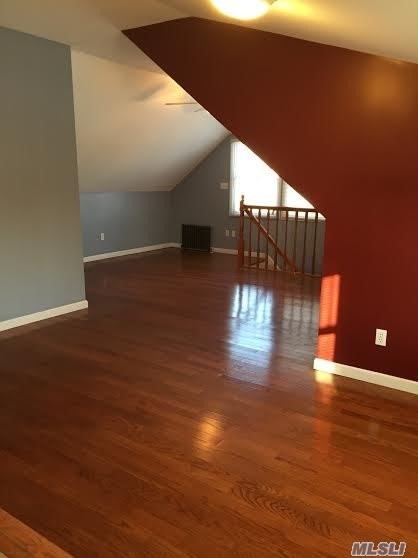 2423 S Seamans Neck Rd - Photo 2 of 11