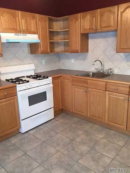 2423 S Seamans Neck Rd - Photo 3 of 11