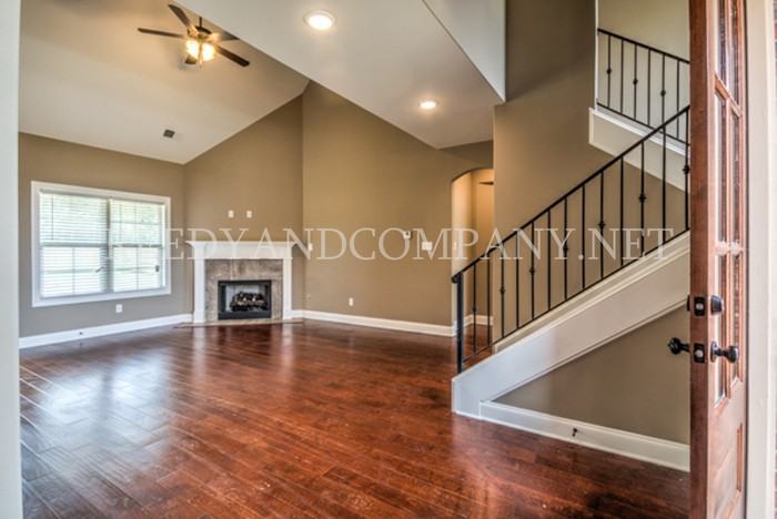 6107 Abigail Bluffs Dr - Photo 2 of 20