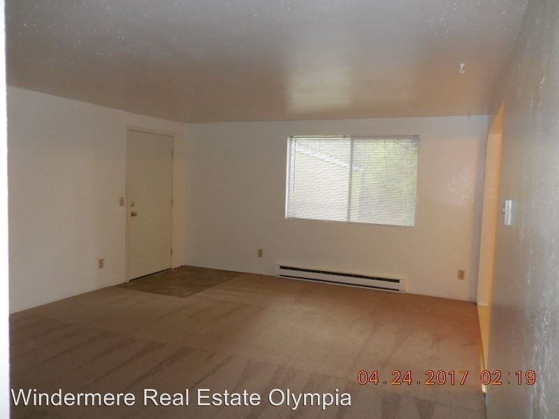 3520 - 7th Ave SW-Duplex - Photo 2 of 10