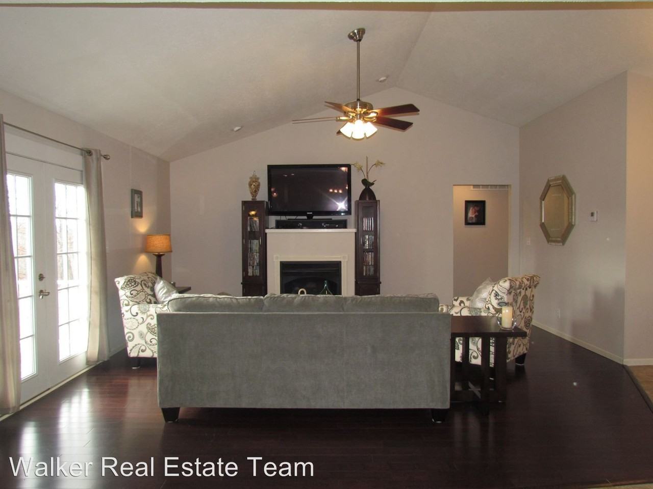 14410 Howard Ln - Photo 2 of 50