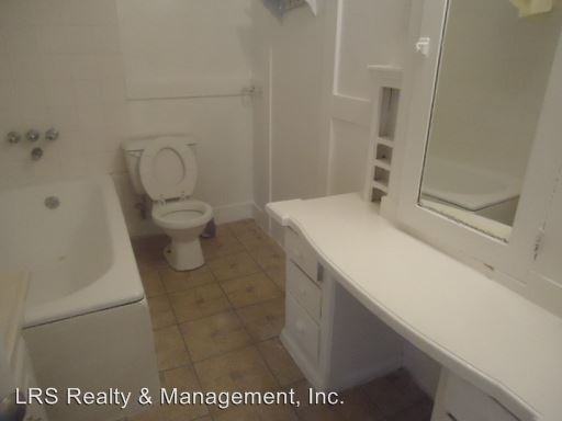 1621 Cimarron St - Photo 3 of 6