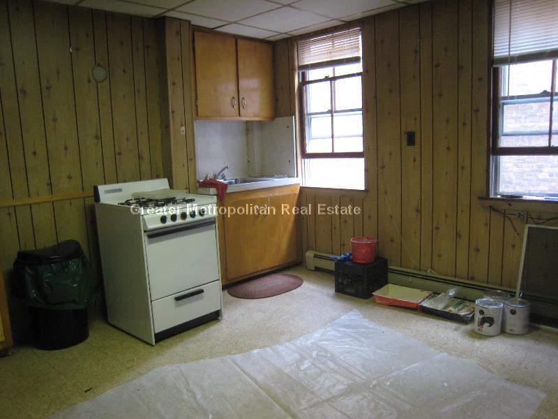 6 Endicott Ct #1 - Photo 2 of 9