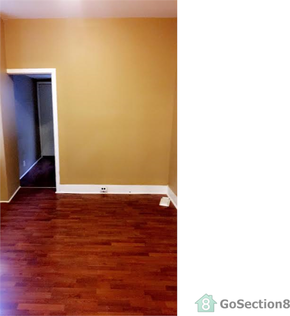 2950 6th St - Photo 2 of 7