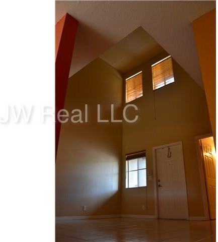 11386 NW 34th Pl - Photo 2 of 20