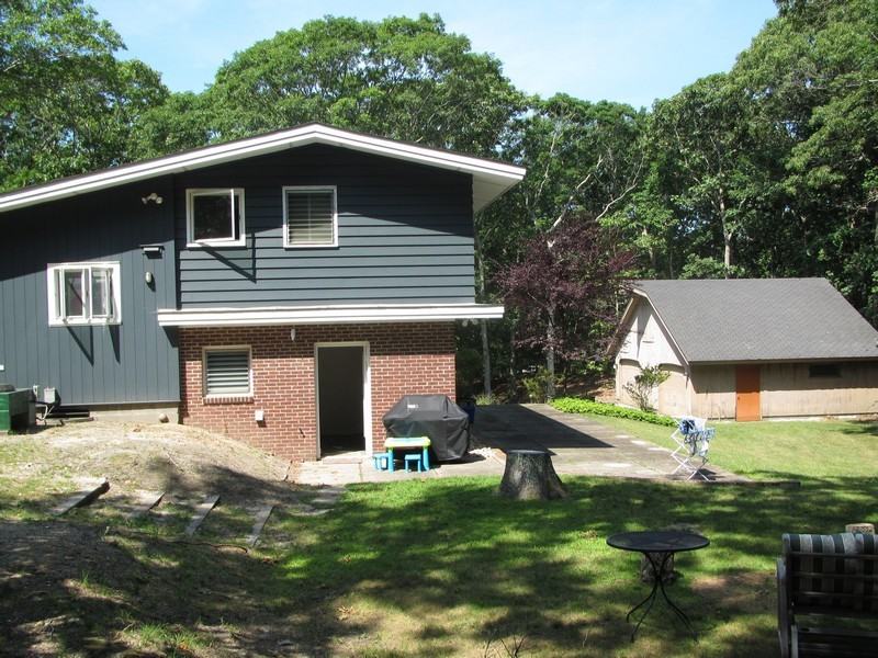 2745 Vanston Rd - Photo 2 of 10