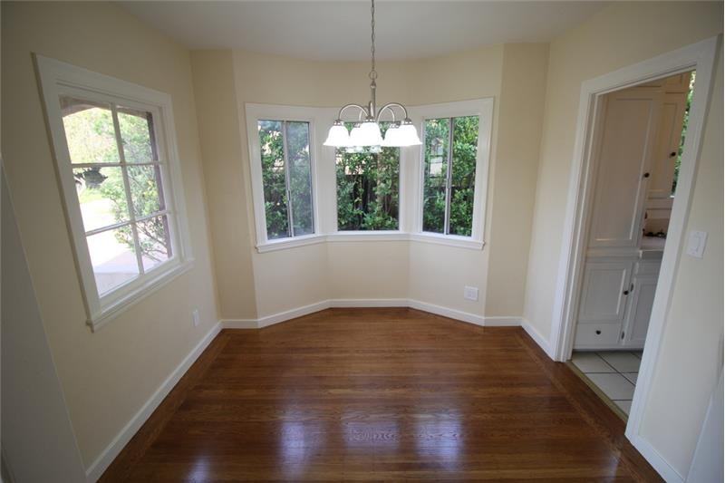 1353 E 32nd St - Photo 3 of 16