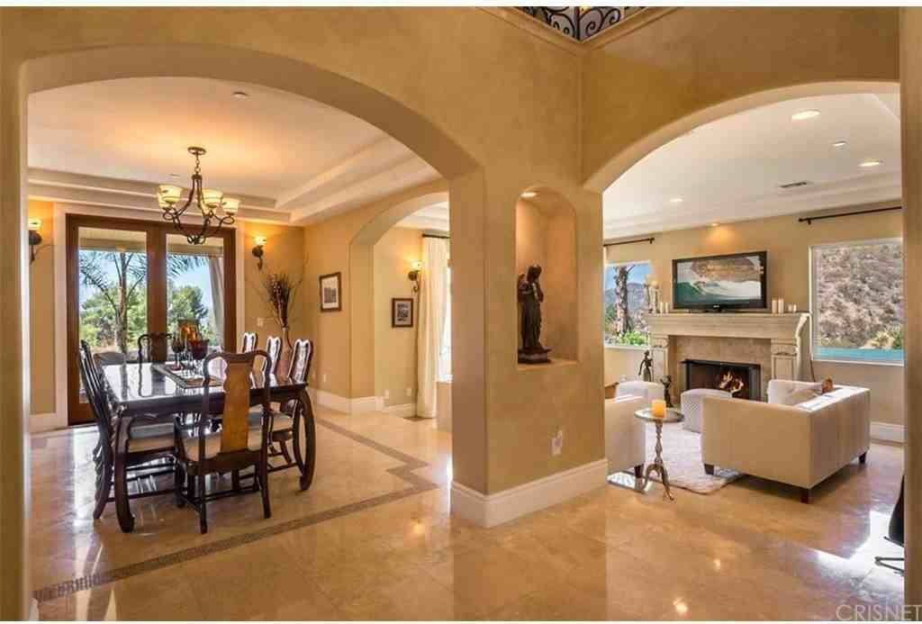 14 Morgan Rd - Photo 3 of 49