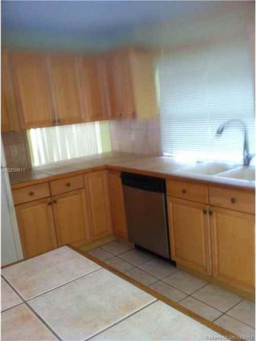 64 Forest Cir - Photo 3 of 3