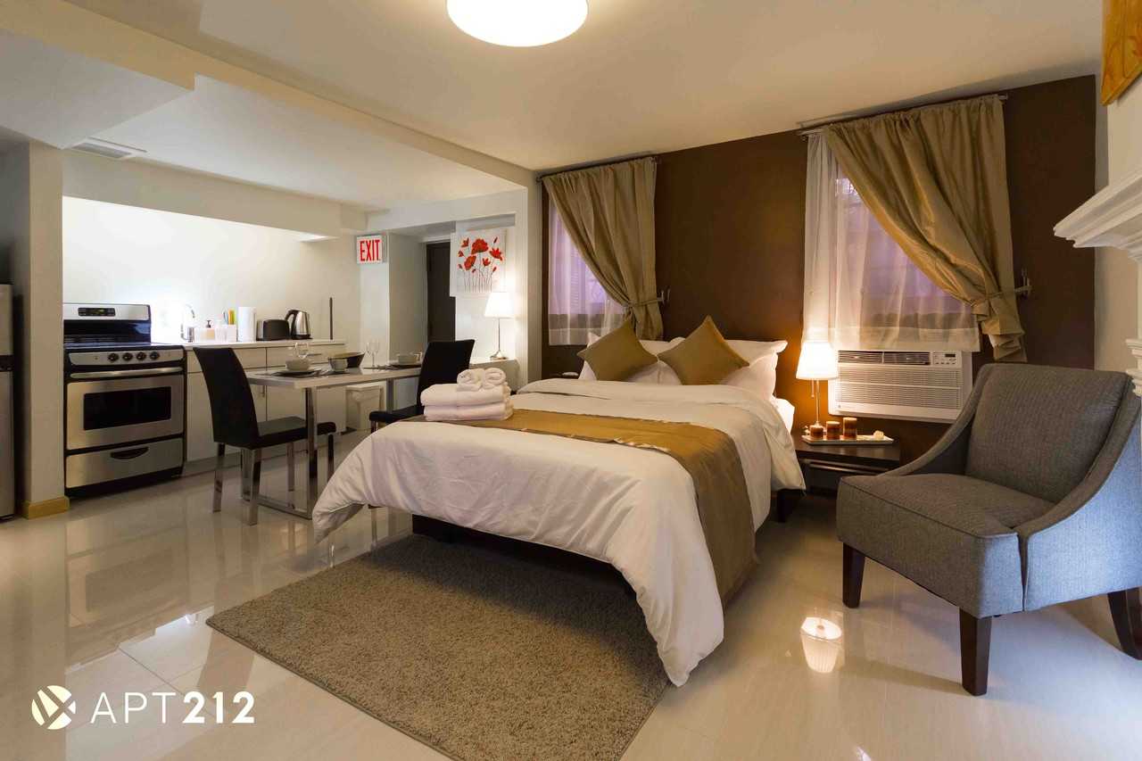 248 East 51st Street #1A - Photo 3 of 5