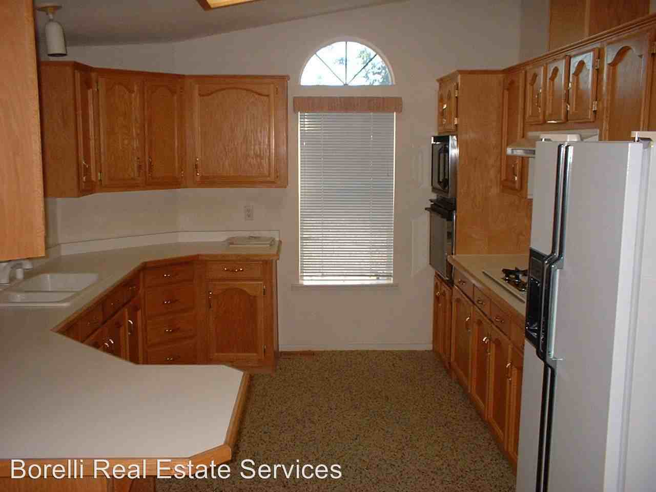 16885 Cozzi Ave - Photo 3 of 18
