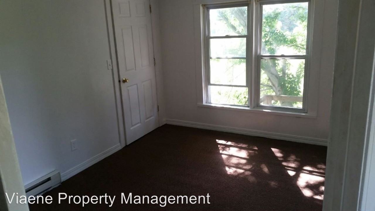 W9859 & W9857 & W9857 1/2 St. Rd. 96 - Photo 3 of 5