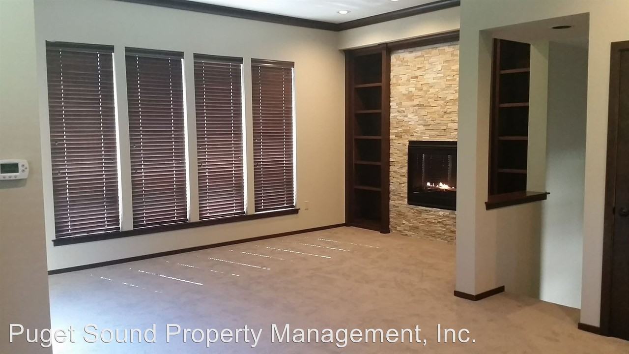 198 Madrona Way NE - Photo 3 of 22