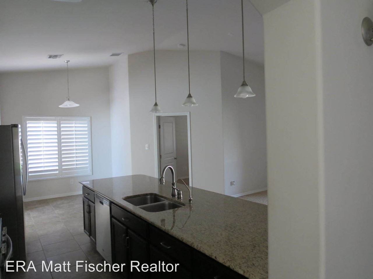 2788 S Dusk Ave - Photo 3 of 18