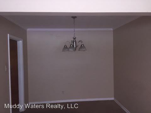 1743 Cherry Rd - Photo 3 of 15