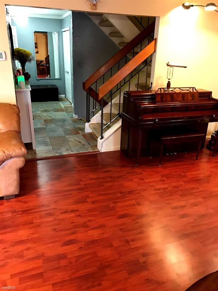 9421 Sherman Ln - Photo 2 of 10