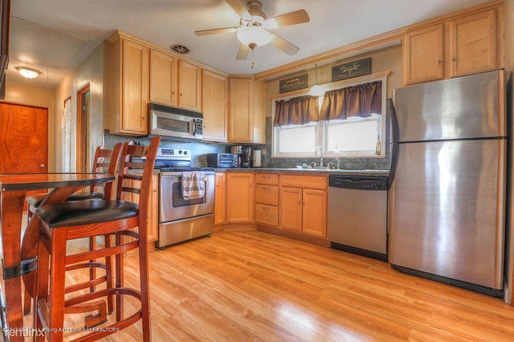 14020 Turner Rd - Photo 3 of 10