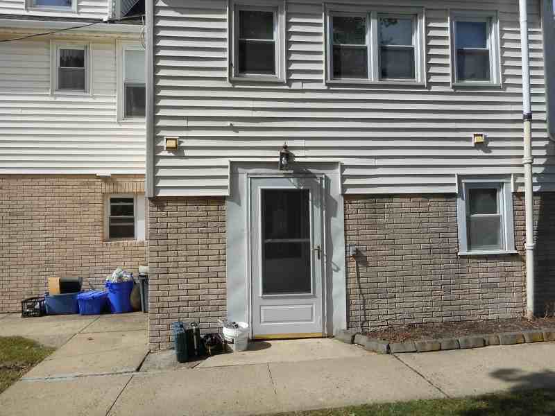 28 Wickley Ave 1 - Photo 2 of 13