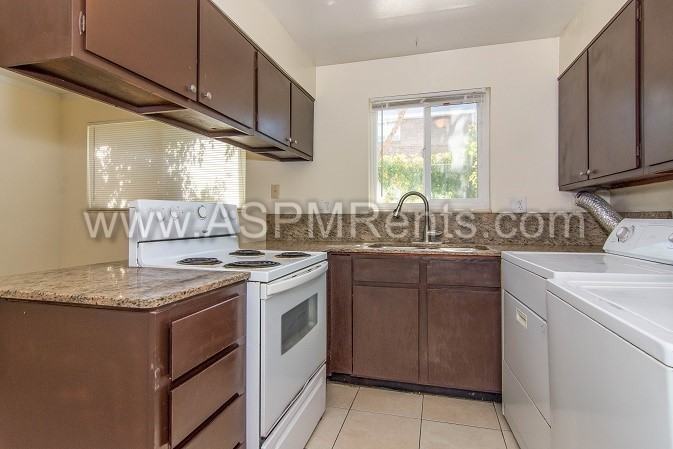 4136 3200 W - Photo 3 of 22