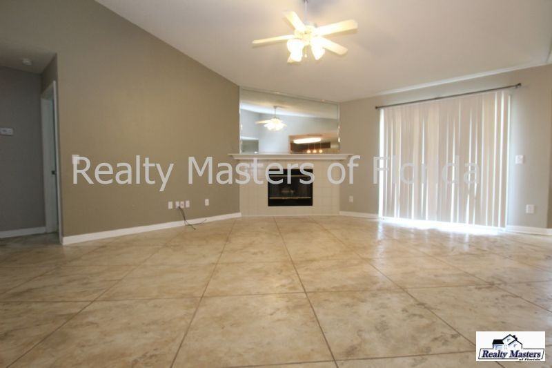 3246 Massena Dr - Photo 2 of 20