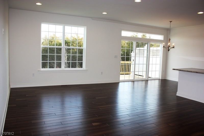 51 Autumn Ln - Photo 2 of 24