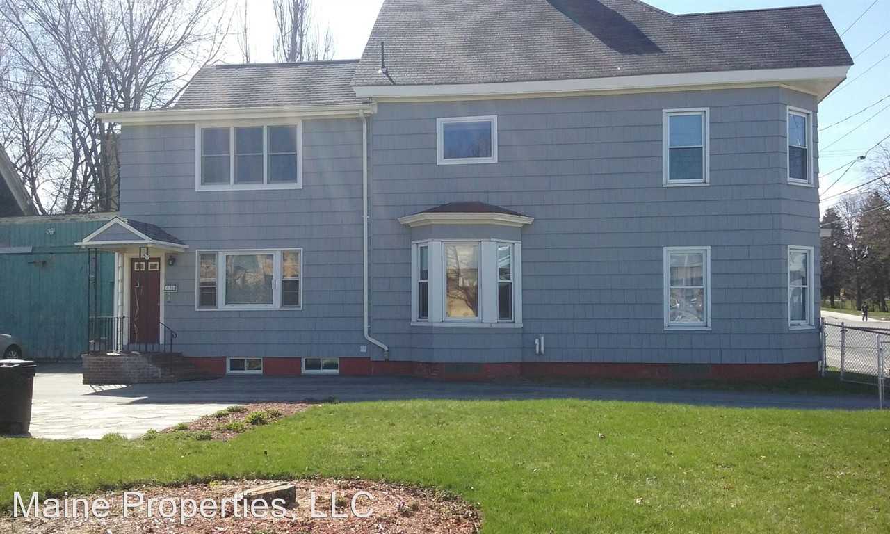 366 Park Ave - Photo 2 of 15