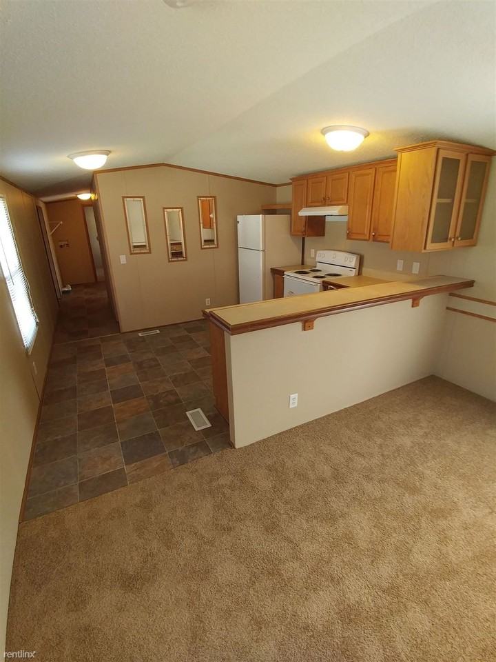 934 Marion Pl - Photo 3 of 22