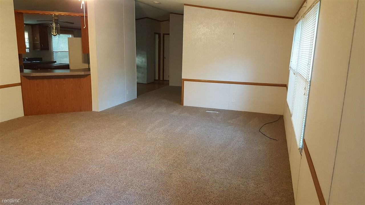 297 Windwood Dr - Photo 3 of 5