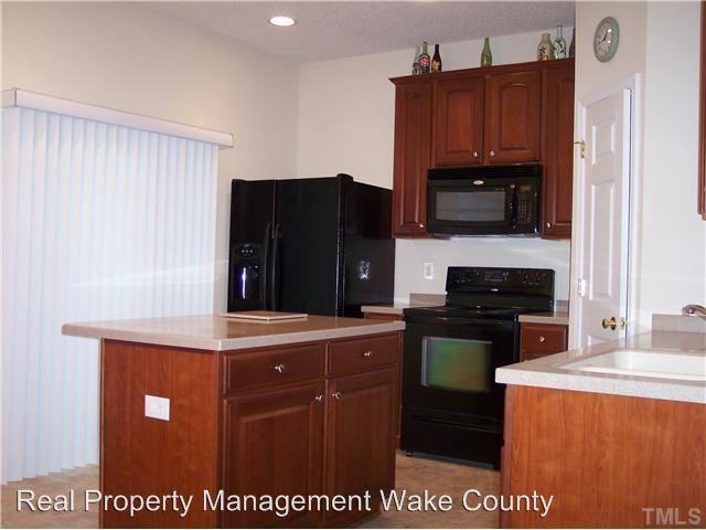 2915 Winding Waters Way - Photo 2 of 16