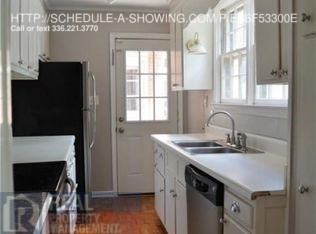 2004 Liberty Dr - Photo 2 of 20